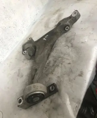 Volvo S90, V90 Front lower control arm/wishbone