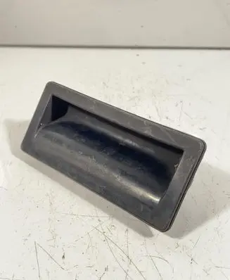 Volkswagen PASSAT B6 Tailgate/trunk/boot exterior handle 5n0827566