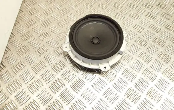 Hyundai ix35 Front door speaker 963302S500
