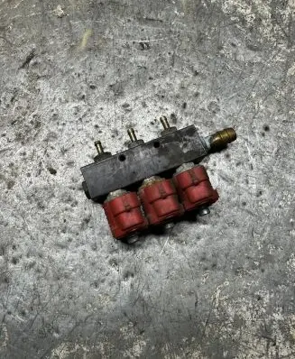 Audi A6 S6 C5 4B LP gas injector 67R010104 110R000040