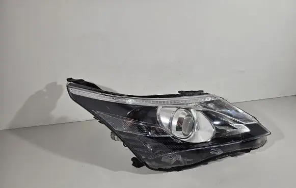 Toyota Avensis T270 Headlight/headlamp 198346759836