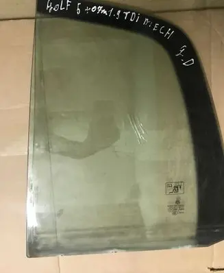 Volkswagen Golf V Rear vent window glass 43R001057