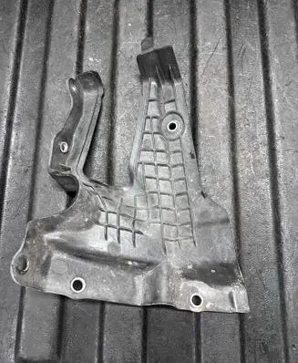 Volvo S90, V90 Other engine bay part 31353777