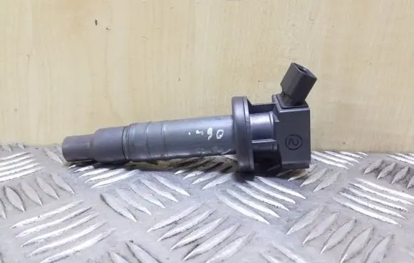 Toyota Corolla E120 E130 High voltage ignition coil 9008019019