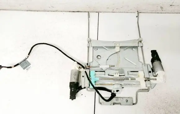 Audi A6 S6 C6 4F Seat adjustment motor 8337000b 907215-102