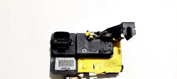 Volvo S60 Front door lock 30699749