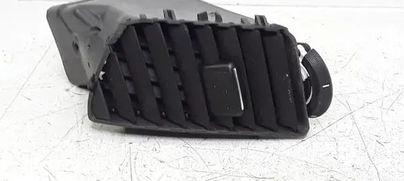 Opel Insignia A Dash center air vent grill 13282237