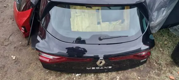 Renault Megane IV Tailgate/trunk/boot lid