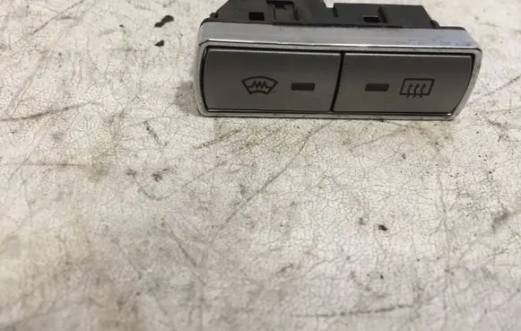 Windscreen/window heater switch