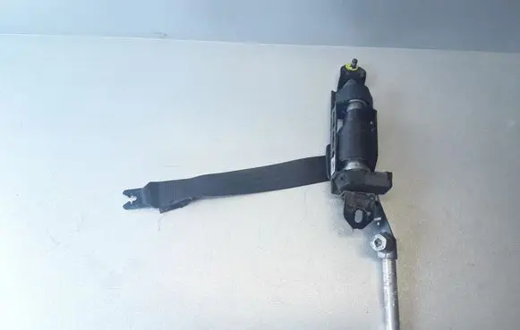 Volvo S60 Front seatbelt 6023763R0D NAL050202004