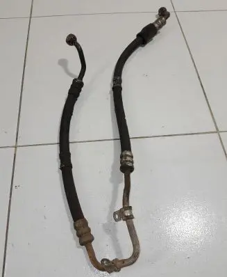 Iveco Daily 6th gen Power steering hose/pipe/line NOCODE