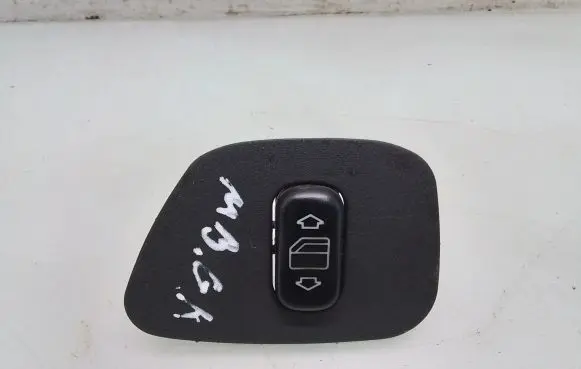 Mercedes-Benz E W210 Electric window control switch
