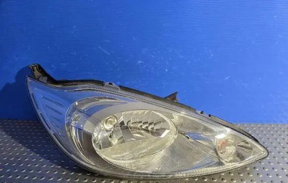 Ford Ka Headlight/headlamp