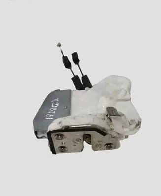Honda CR-V Rear door lock 72611SWAE1