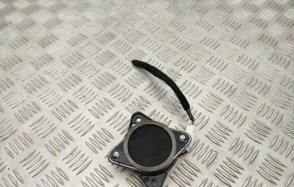 Hyundai Tucson TL Front door high frequency speaker 96390D3500