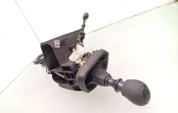 Opel Movano B Gear shifter/selector 8200744935