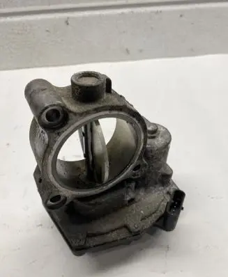 BMW X1 E84 Throttle valve 10378517