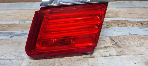 BMW 7 F01 F02 F03 F04 Tailgate rear/tail lights 7182206