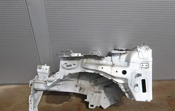 Opel Mokka B Front quarter panel 