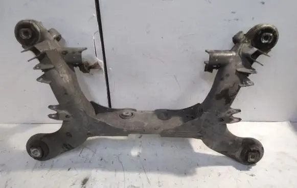 Mercedes-Benz CLS C219 Rear subframe 12437968