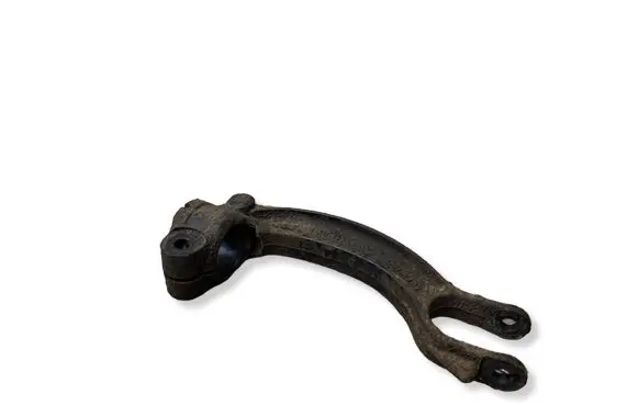 Audi A7 S7 4G Lower shock absorber bracket 8K0413