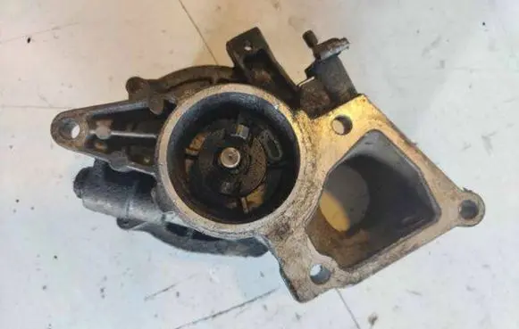 Ford Transit Vacuum pump