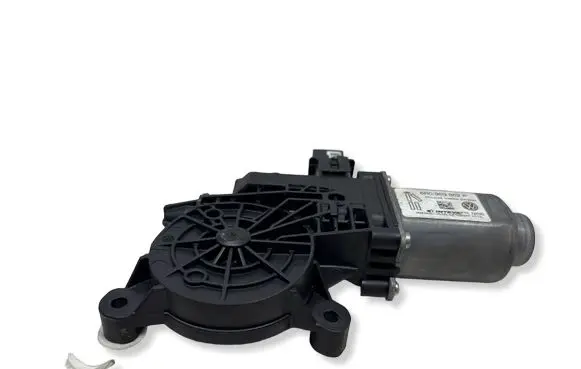Skoda Roomster (5J) Front door window regulator motor 6R0959802P
