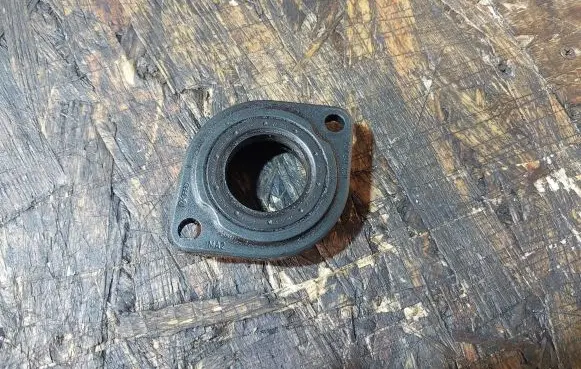 Audi A4 S4 B5 8D other engine part 027115033