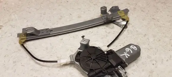 Nissan Qashqai Rear door window regulator motor 119766