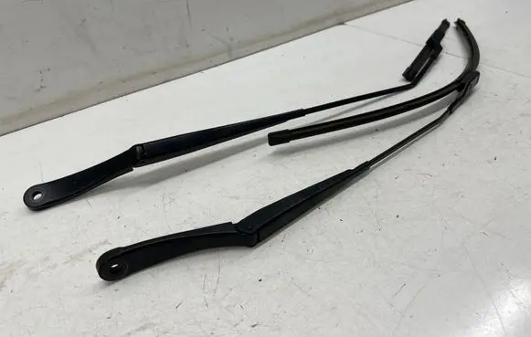 Ford Puma Front wiper blade arm H1BB17526CB H1BB17526DA