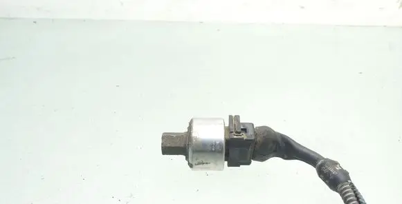 Opel Vectra B Air conditioning (A/C) pressure sensor 