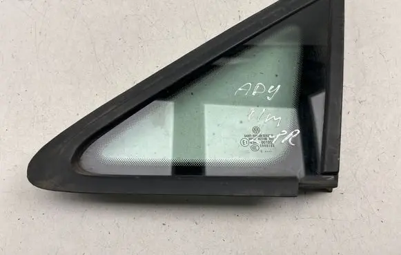 Volkswagen Caddy Front door vent window glass four-door 43R001057