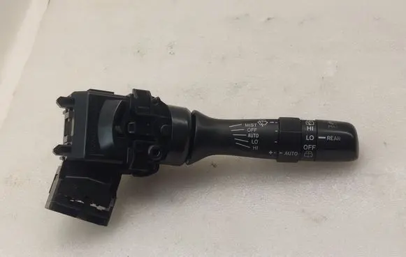 Toyota Auris 150 Wiper control stalk 8465202420 0242017F244