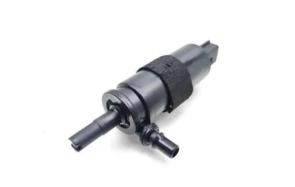 Audi A4 S4 B9 8W Windscreen/windshield washer pump 8W0955647