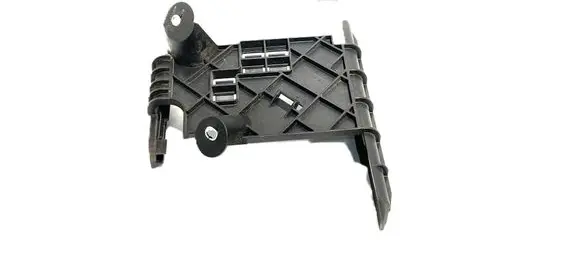 Other engine bay part