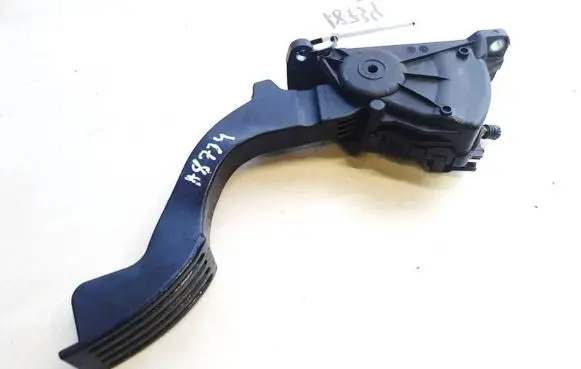 Volvo V50 Accelerator throttle pedal 4m519f836ak 4m51-9f836-ak