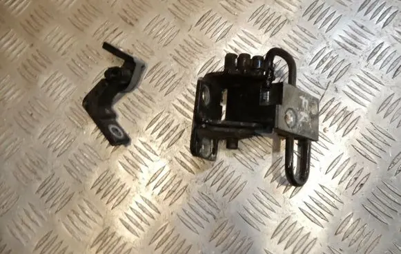 Audi A6 S6 C6 4F Rear door hinge set 8E0833412E 39370