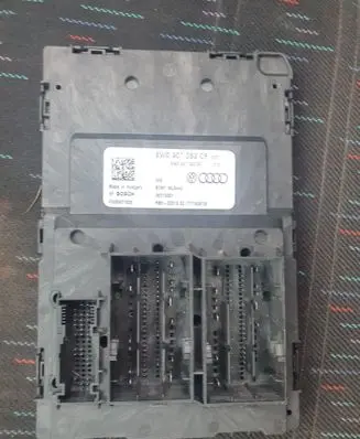 Audi A4 S4 B9 Comfort/convenience module 8W0907063CF 8W0907063BF