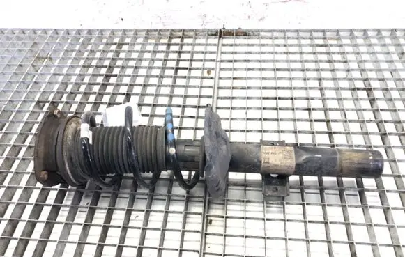 Seat Arona Front shock absorber/damper 2Q0413031DP