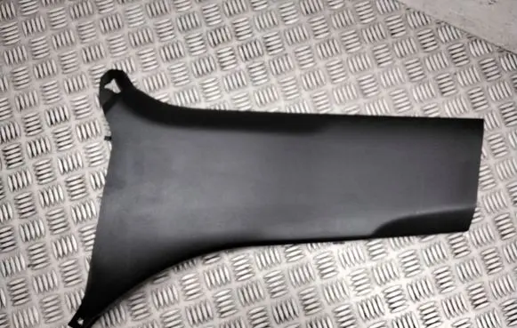 Mercedes-Benz ML W166 (B) pillar trim (bottom) 18567321