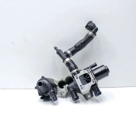 BMW 5 F10 F11 Electric auxiliary coolant/water pump 8511748 8577062