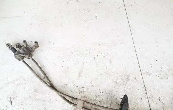 Honda CR-V Gear shift cable linkage