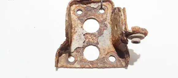 Fiat Stilo Bracket in trunk/boot 