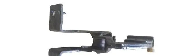 Peugeot Expert Sliding door lower roller guide/hinge 98080758 200997969M03