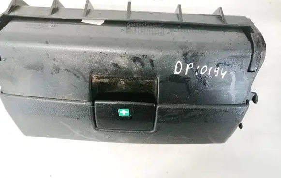 Audi A3 S3 8P Glove box 8p0881578