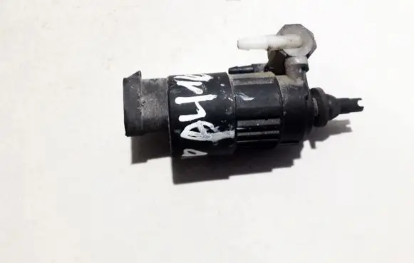 Renault Laguna I Windscreen/windshield washer pump