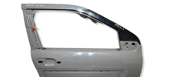 Citroen C4 Cactus Front door S26301262