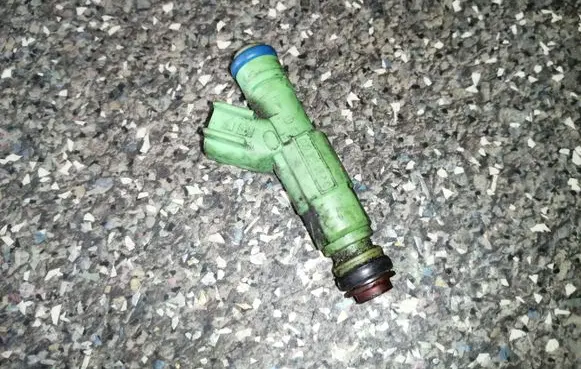 Fuel injectors set