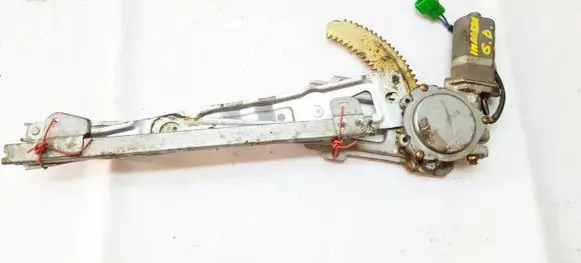 Subaru Impreza I Sliding door window regulator with motor