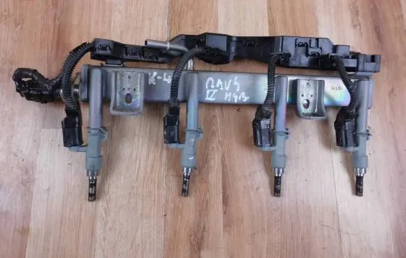 Toyota RAV 4 (XA50) Fuel injector 2325025020